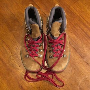 Danner Mountain 600 Hiking Boots